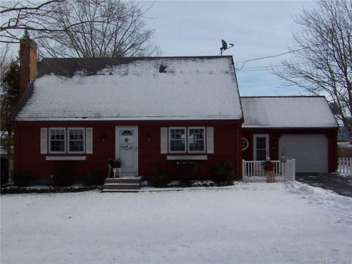 92 Stollman Rd, Colchester, CT 06415-1048
