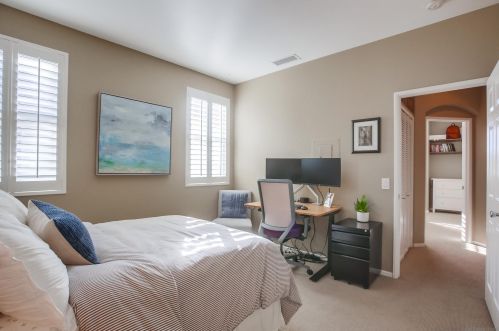 382 Carmel Creeper Pl, Encinitas CA  92024-7704 exterior