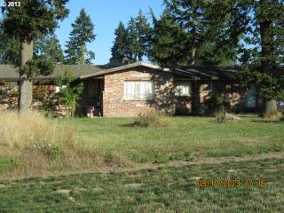 23050 Fulquartz Lndg, Dundee, OR 97115-9204