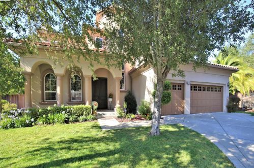 101 Lyndhurst Pl, San Ramon, CA 94583-9179