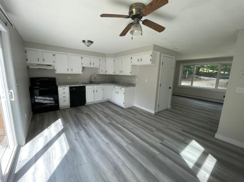 220 Hubbard Pond Rd, New Ipswich, NH 03071-3006