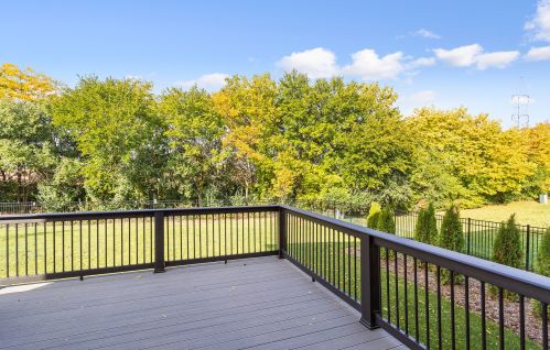 12928 Waterford Dr, Lemont IL  60439-2762 exterior