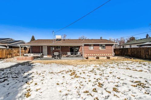 4414 61st Pl, Arvada CO  80003-6802 exterior