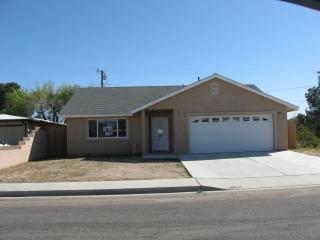 941 Willow Ave, Ridgecrest CA  93555-4838 exterior