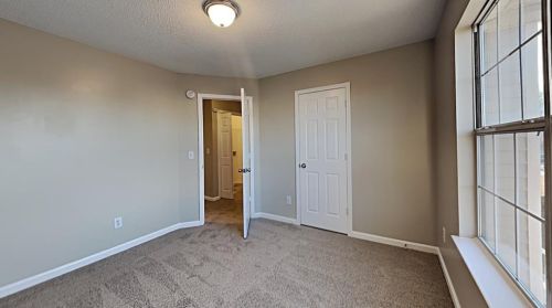 5920 Colonnade Dr, Rex GA 30273-5014 exterior