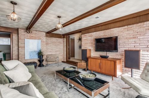 3130 Cliffoak Dr, Dallas TX  75233-2617 exterior