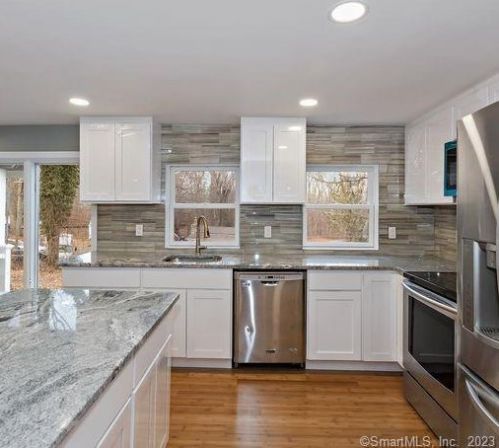22 Lake Rd, Coventry CT  06238-2025 exterior
