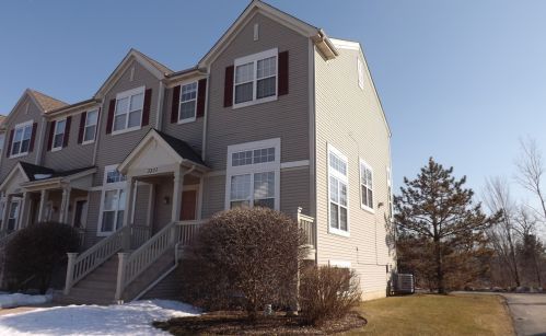 3331 Clover Ln, Matteson, IL 60443-4405