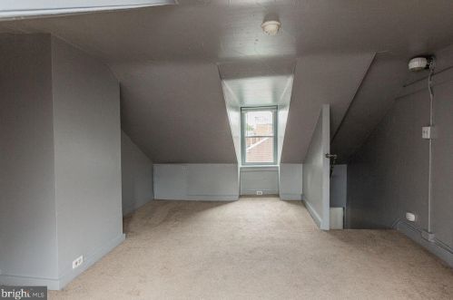 121 Vine St, Lancaster PA  17602-3517 exterior