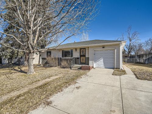 4760 Jason St, Englewood, CO 80110-6413