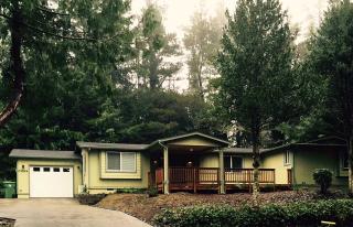 5944 View Loop, Florence, OR 97439-8716