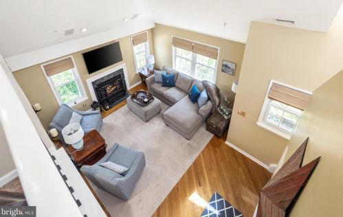 527 Brickhouse Rd, Princeton NJ  08540-7363 exterior