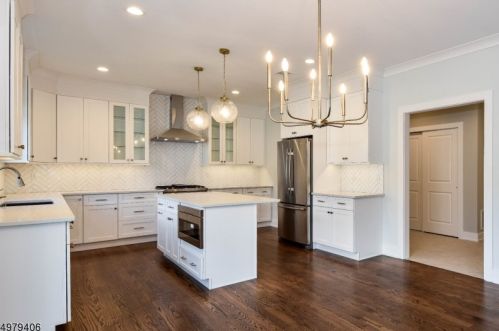 427 Montague Ave, Scotch Plains, NJ 07076-1851