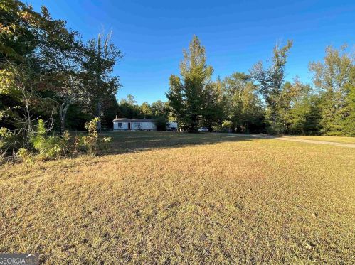 132 Freeman Rd, Barnesville, GA 30204-4034