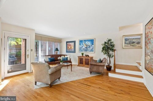 4 Firestone Ct, Princeton NJ  exterior