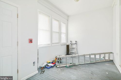 5102 Larchwood Ave, Philadelphia PA  19143-1514 exterior