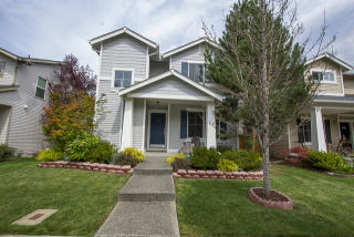7828 Cortland Ave, Snoqualmie, WA 98065-8950