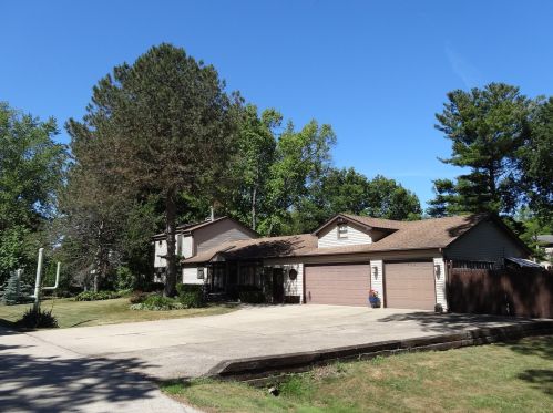 20865 Catalpa St, Bannockburn, IL 60015-3566