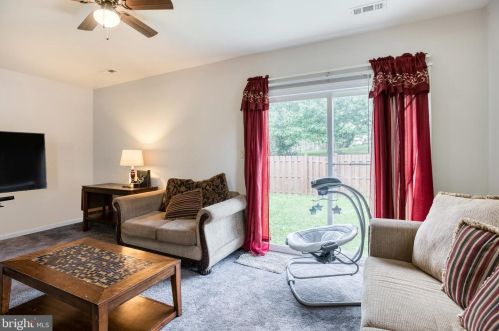 5402 Quest Ct, Woodbridge, VA 22193-4541