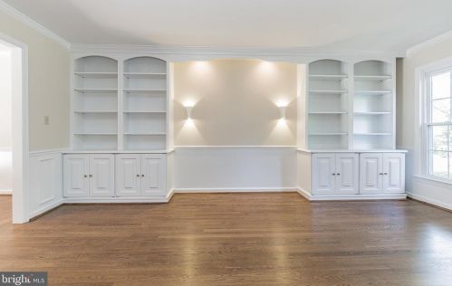 13825 Gate Dr, Silver Spring MD 20906-2208 exterior