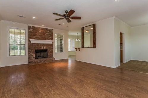 16109 Mcqueen Rd, Conroe TX  77302-6674 exterior