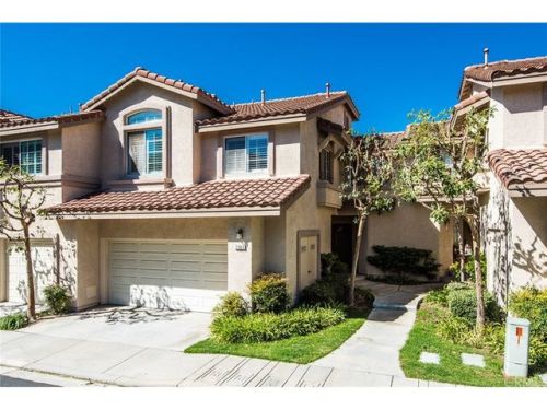 7763 Viewrim Dr, Anaheim, CA 92808-2138
