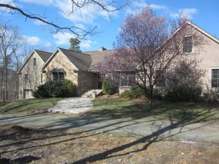 4406 Woods Edge Rd, Troy, VA 22974-3003