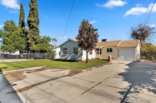 10561 Mountain View Ave, Redlands, CA 92373-8409