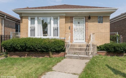5118 Congress Pkwy, Chicago, IL 60644-4818