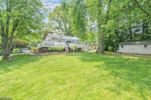 5 Cedar Ter, Dover NJ  07869-4802 exterior