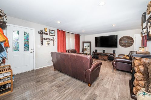 1865 Taft Ave, Rolling Meadows, IL 60008-1129