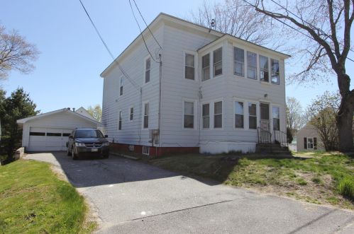 23 Eaton St, Lewiston, ME 04240-3808