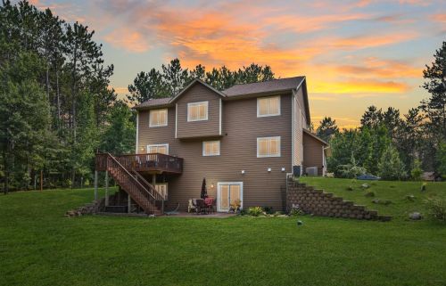 19372 Woods Edge Trl, Brainerd, MN 56401-3160