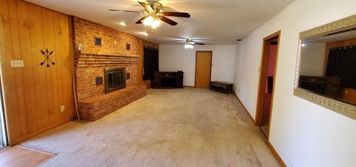 309 Cedar St, Nocona, TX 76255-2701