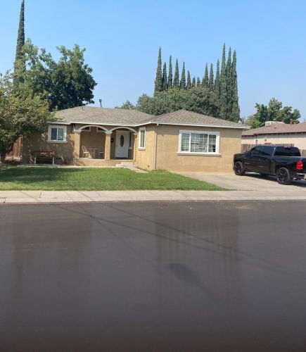 2137 Cornwell Ave, Modesto, CA 95350-2507