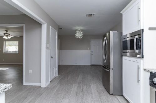 7728 Marfa Ave, Fort Worth TX  76116-7758 exterior