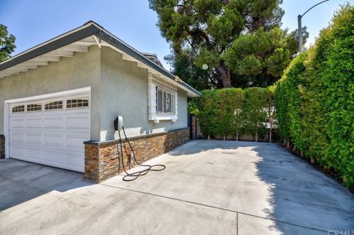 9163 Duarte Rd, San Gabriel, CA 91775-2043