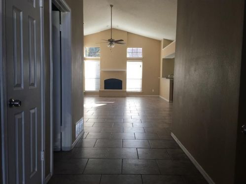 2733 Forest Creek Dr, Fort Worth TX  76123-1192 exterior