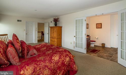 1674 Stony Battery Rd, Lancaster PA  17601-1287 exterior