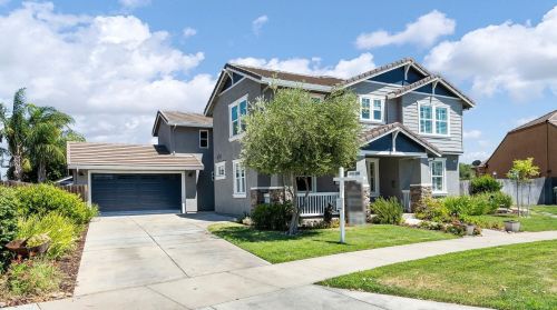 1226 Callaway Cir, Ripon, CA 95366-9205