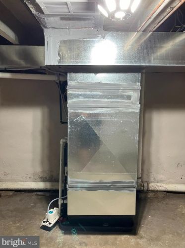 5705 Baltimore Ave, Philadelphia PA 19143-2717 exterior