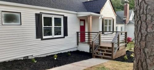 1724 Alvarado Ter, Atlanta GA  30310-2482 exterior