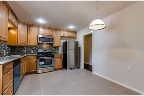 1769 Crestridge Dr, Garland TX  75042-8418 exterior