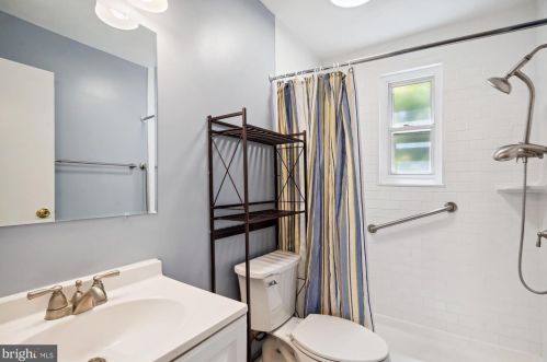 12724 Feldon St, Silver Spring MD 20906-4359 exterior