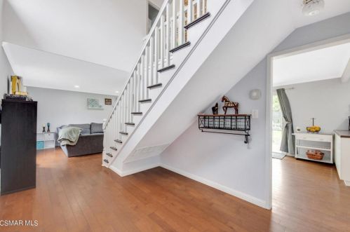 2839 Elizondo Ave, Simi Valley CA 93065-4615 exterior