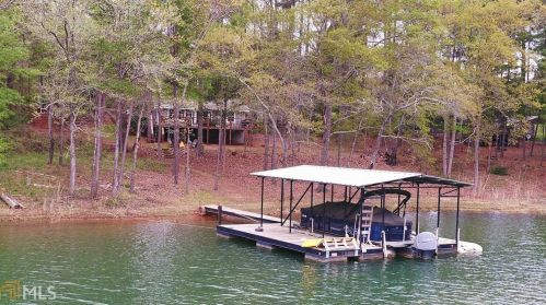 187 Snowbird Ln, Hartwell, GA 30643-3049