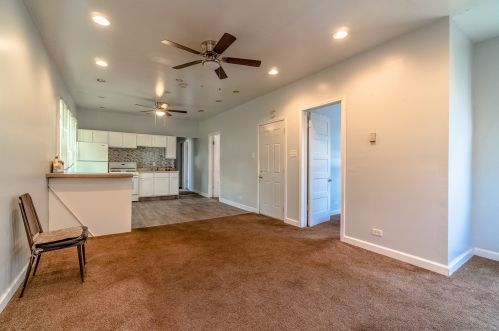2211 Prairie St, Dixmoor, IL 60406-3542