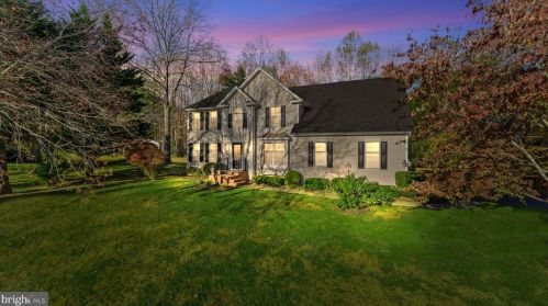 3175 Southampton Dr, Jeffersonton, VA 22724-1754