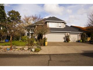14290 Terrace Dr, Happy Valley, OR 97015-7230