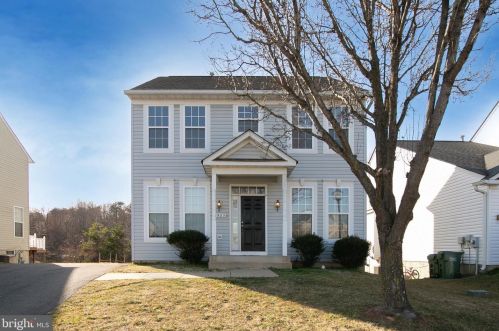 6923 Quitman Dr, Fredericksburg, VA 22407-2585